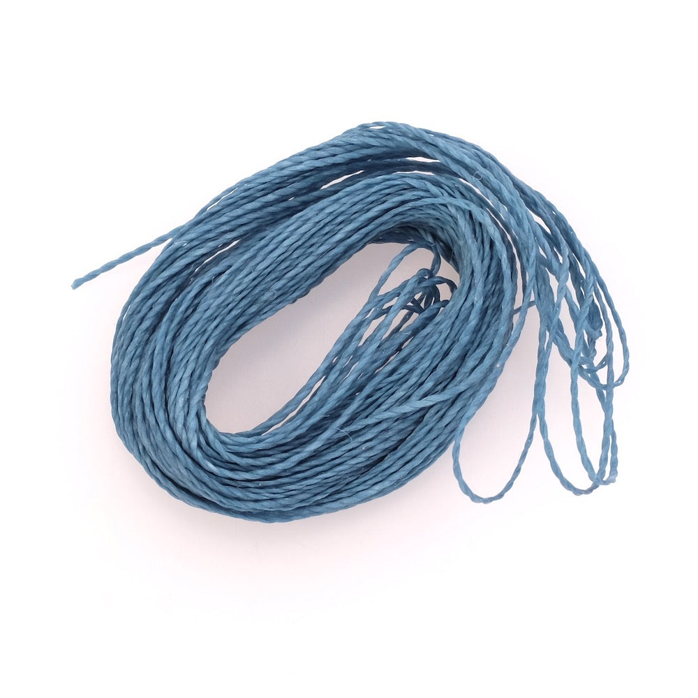 10 mètres de fil ciré Linhasita 0,5mm pour micro macramé - Bleu canard