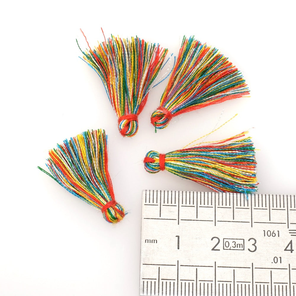 6 Pompons en polyester 30mm Multicolore