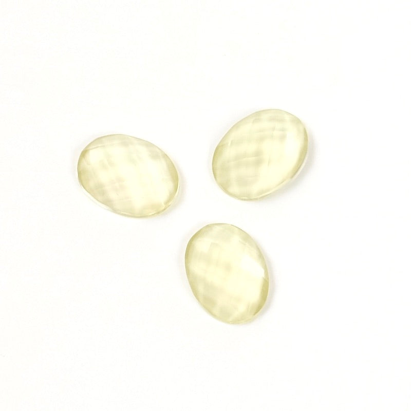 Cabochon pierre naturelle Ovale facetté 6 x 8mm Lemon green gold