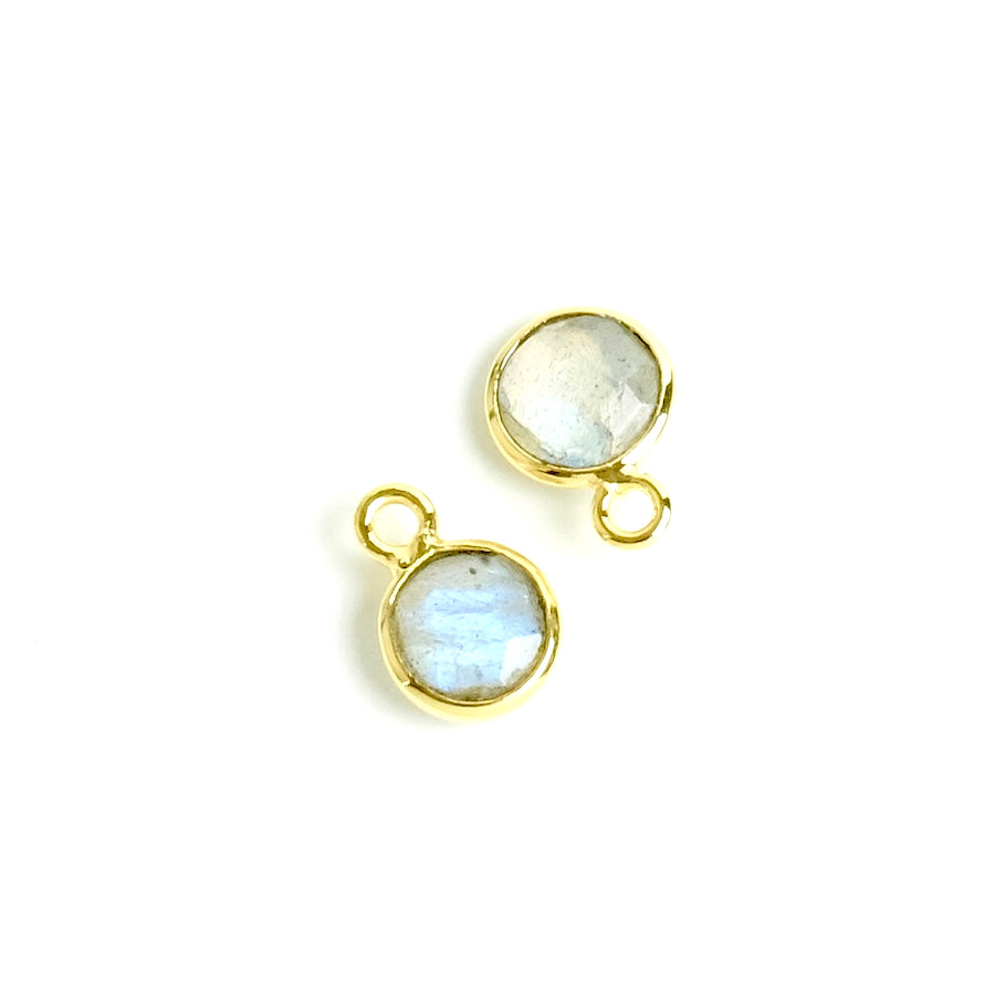 Pendentif sertis rond 6mm Labradorite en laiton Doré à l'or fin 24K