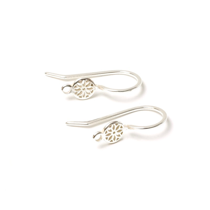 2 crochets Boucles d'oreilles Fleurs ajourées en argent massif 925