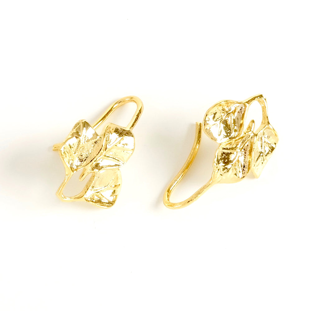 2 boucles d&#39;oreilles Feuilles en laiton doré à l&#39;or fin 24K